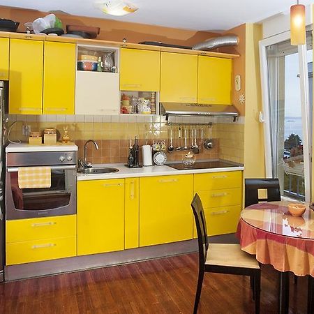 Apartment Sunny Yellow - With Balcony And Parking Place, Split Oda fotoğraf