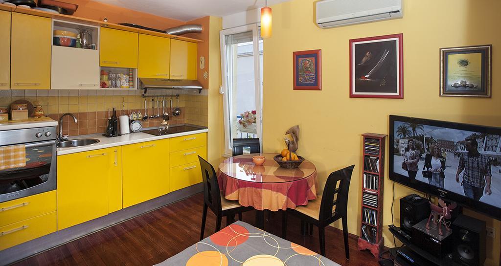 Apartment Sunny Yellow - With Balcony And Parking Place, Split Oda fotoğraf